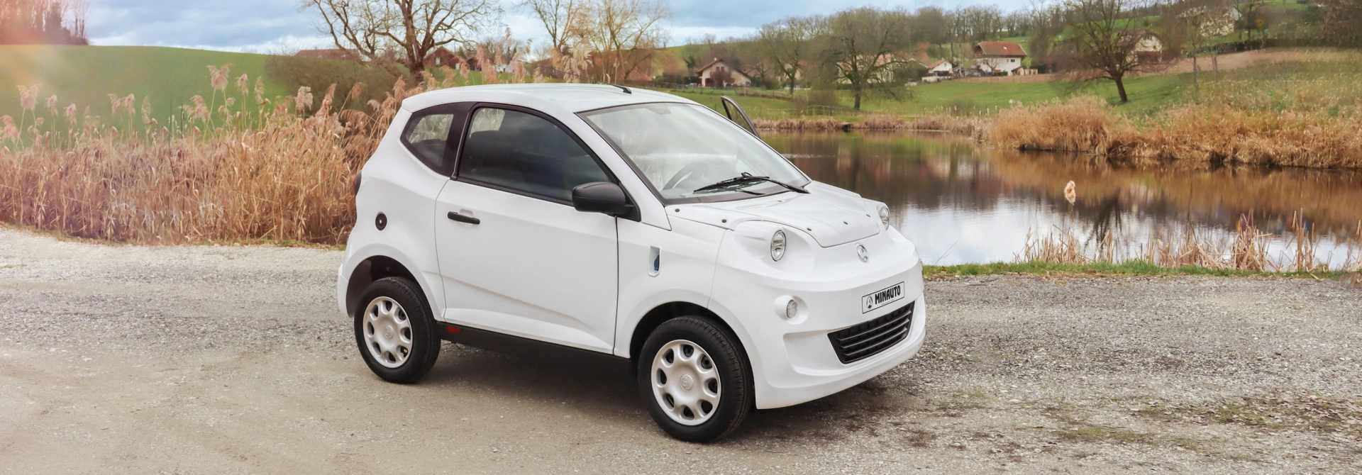 Descopera NOUL eMINAUTO