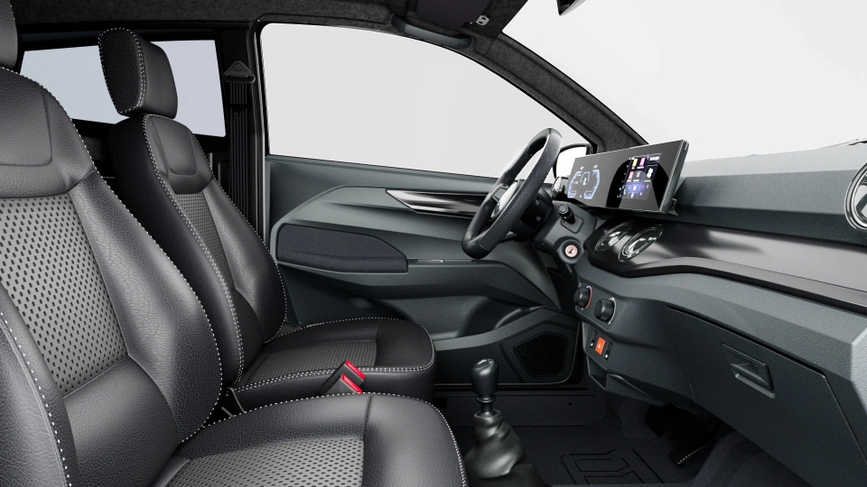 Autovehicule care pot fi conduse de la 16 ani cu permis B1 - City Photo Interieur SPORT Thermique V1 - parement Noir laque.jpg