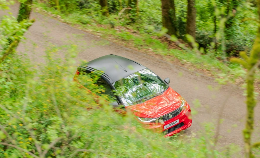 Autovehicule care pot fi conduse de la 16 ani cu permis B1 - Crossline CROPAC_SITU_RED_JPG.jpg