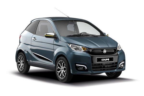 Autovehicule care nu necesită permis de conducere AIXAMCoupé CUTPRE_34AV_TIT  Parement.jpg