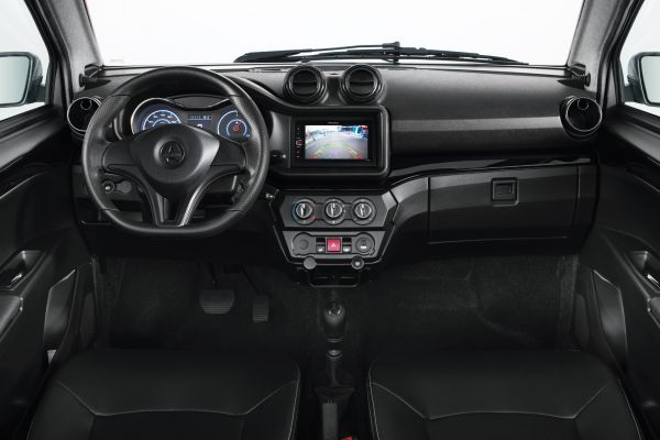 Autovehicule care nu necesită permis de conducere AIXAMCoupé MULTIA_DETZ_INTE_PremiumTdBNoirLaque camera recul.jpg